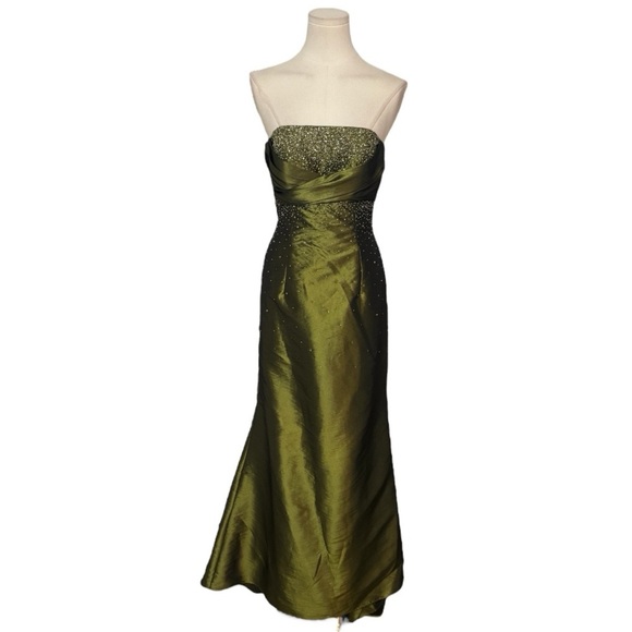 FLIRT Maggie Sottero Olive Green Beaded Dress Gown Prom Dance Formal 6 Train - Picture 1 of 14